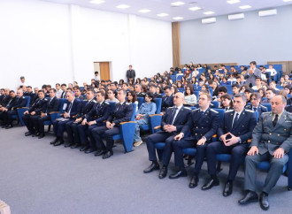 Baş prokuror Qarabağ Universitetinin tələbələri ilə görüşüb