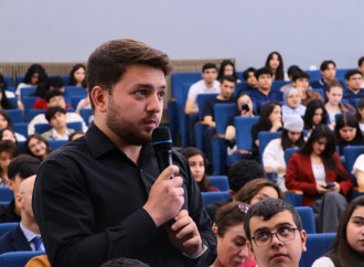 Baş prokuror Qarabağ Universitetinin tələbələri ilə görüşüb