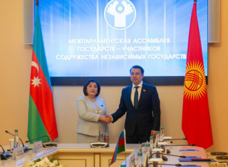 Sahibə Qafarova Qırğız Respublikası Joqorku Keneşinin sədri ilə görüşüb