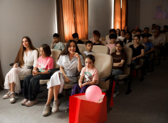 Leyla Əliyeva və Arzu Əliyeva Lənkəranda uşaq evini ziyarət ediblər