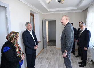 Prezident İlham Əliyev Şuşanın Böyük Qaladərəsi kəndində görülən işlərlə tanış olub, sakinlərlə görüşüb