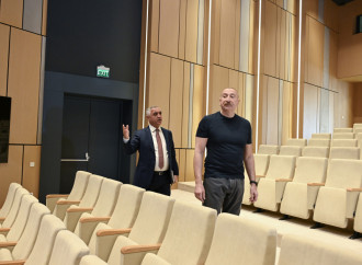 Prezident İlham Əliyev Xankəndidə əsaslı şəkildə yenidən qurulmuş Mədəniyyət Mərkəzinin açılışında iştirak edib