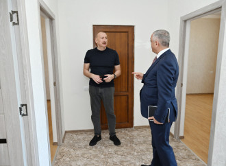 Prezident İlham Əliyev Xocalıda hərbi qulluqçular üçün nəzərdə tutulan fərdi evlərdə yaradılmış şəraitlə tanış olub
