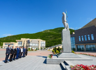 Şəkidə “Heydər Əliyev irsində Azərbaycançılıq və milli-mənəvi dəyərlər” mövzusunda regional konfrans keçirilib