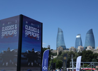 Bakı bulvarında klassik və sürət avtomobillərinin festivalı keçirilir