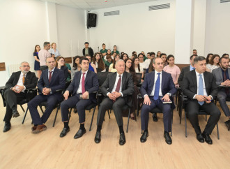 Emin Əmrullayev və Teymur Musayev Qarabağ Universitetinin klinikasında olublar