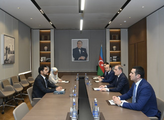 Ceyhun Bayramov Malayziya səfirini qəbul edib