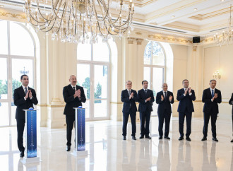 Azərbaycan Prezidenti İlham Əliyevin və Türkmənistan Prezidenti Sərdar Berdiməhəmmədovun iştirakı ilə “Dostlug” tankerinin onlayn formatda hədiyyə olunması mərasimi keçirilib