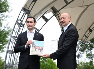 Azərbaycan Prezidenti İlham Əliyev Türkmənistan Prezidenti Sərdar Berdiməhəmmədov Qarabağ atı hədiyyə edib