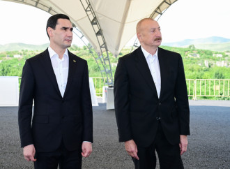 Azərbaycan Prezidenti İlham Əliyev və Türkmənistan Prezidenti Sərdar Berdiməhəmmədov Füzuli şəhərinin dağıdılmış yerlərinə baxıblar