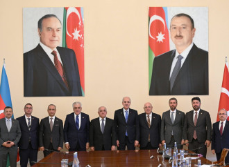 Baş nazir TBMM sədri Numan Kurtulmuş ilə görüşüb