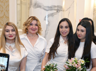 Heydər Əliyev Fondunun vitse-prezidenti Leyla Əliyeva “Qızların təhsilinə dəstək” layihəsinin II Məzun Günündə iştirak edib