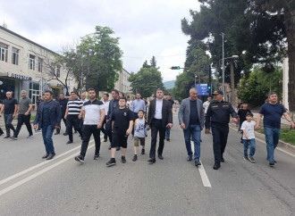 Xankəndidə hərbi yürüş keçirilib