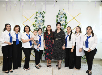 Heydər Əliyev Fondunun vitse-prezidenti Leyla Əliyeva Şəkidə Uşaq evi sosial xidmət müəssisəsinin sakinləri ilə görüşüb