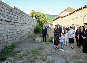 Heydər Əliyev Fondunun vitse-prezidenti Leyla Əliyeva “Onlardan biri: Emil” adlı anım tədbirində iştirak edib
