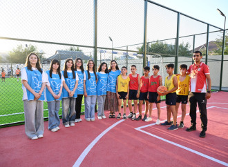 Leyla Əliyevanın iştirakı ilə Yevlaxda abadlaşdırılmış məhəllə sakinlərin istifadəsinə verilib