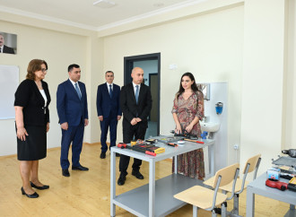 Leyla Əliyeva Yevlaxda məktəb binasının açılışında iştirak edib