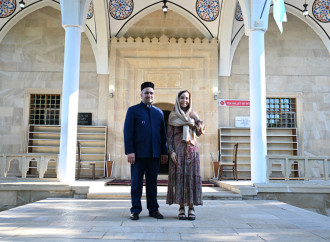 Leyla Əliyeva Yevlaxda Cümə məscidini ziyarət edib