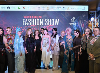Alyona Əliyeva Azərbaycan Milli Xalça Muzeyində “Zamanın naxışları” moda nümayişində iştirak edib