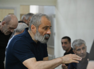 Ermənistan vətəndaşlarının şikayətləri üzrə apellyasiya məhkəməsində təqsirləndirilən şəxslərin vəsatətlərinə baxılıb