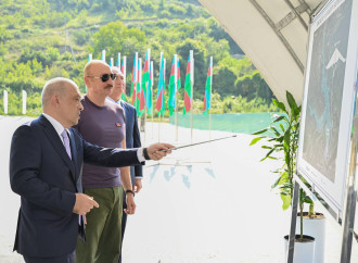 Prezident İlham Əliyev Laçında “Həkəriçay” su anbarının təməlini qoyub