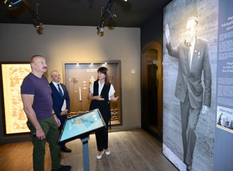 Prezident İlham Əliyev Şuşada “Sadıqcanın evi”nin bərpadan sonra açılışında iştirak edib