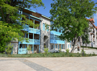 Prezident İlham Əliyev Şuşada “Sadıqcanın evi”nin bərpadan sonra açılışında iştirak edib