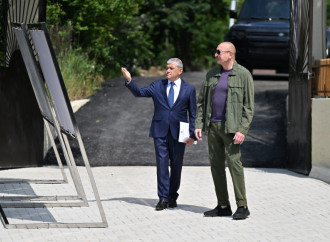 Prezident İlham Əliyev Şuşanın Kiçik Qaladərəsi kəndində görülən işlərlə tanış olub və kəndə qayıdan sakinlərlə görüşüb