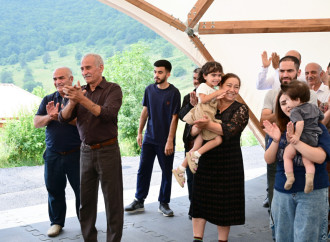 Prezident İlham Əliyev Şuşanın Kiçik Qaladərəsi kəndində görülən işlərlə tanış olub və kəndə qayıdan sakinlərlə görüşüb