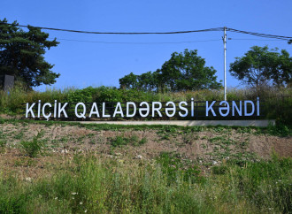 Prezident İlham Əliyev Şuşanın Kiçik Qaladərəsi kəndində görülən işlərlə tanış olub və kəndə qayıdan sakinlərlə görüşüb