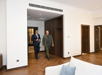 Prezident İlham Əliyev “Xankəndi” hotelinin açılışında iştirak edib