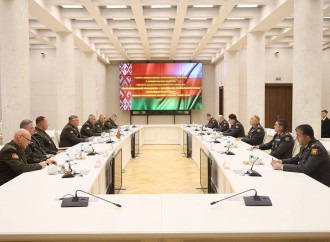 Azərbaycan Ordusunun Baş Qərargah rəisi Belarusda rəsmi səfərdədir