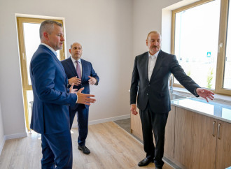 Prezident İlham Əliyev və Slovakiya Prezidenti Peter Pelleqrini Ağdamın Baş Qərvənd kəndində görülən işlərlə tanış olublar