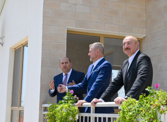 Prezident İlham Əliyev və Slovakiya Prezidenti Peter Pelleqrini Ağdamın Baş Qərvənd kəndində görülən işlərlə tanış olublar