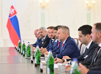 Prezident İlham Əliyevin Şuşada Slovakiya Prezidenti ilə geniş tərkibdə görüşü olub