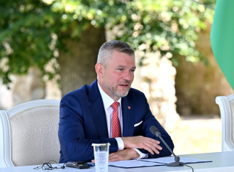 Prezident İlham Əliyev və Slovakiya Prezidenti Şuşada mətbuata bəyanatlarla çıxış ediblər