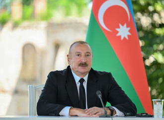 Prezident İlham Əliyev və Slovakiya Prezidenti Şuşada mətbuata bəyanatlarla çıxış ediblər