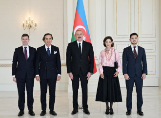 Prezident İlham Əliyev Braziliyanın Azərbaycanda yeni təyin olunmuş səfirinin etimadnaməsini qəbul edib