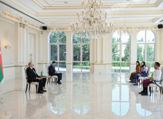 Prezident İlham Əliyev Kambocanın Azərbaycanda yeni təyin olunmuş səfirinin etimadnaməsini qəbul edib
