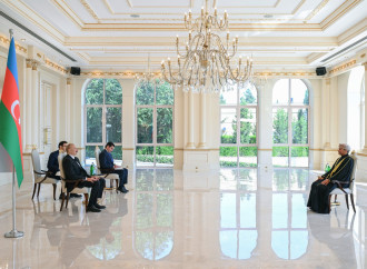 Prezident İlham Əliyev Omanın Azərbaycanda yeni təyin olunmuş səfirinin etimadnaməsini qəbul edib