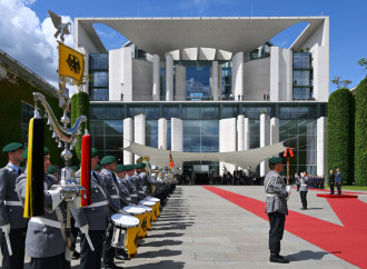 Prezident İlham Əliyevin Berlində rəsmi qarşılanma mərasimi keçirilib