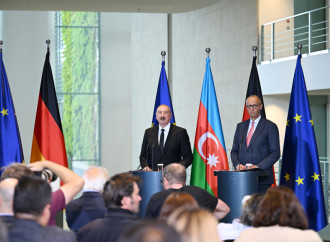 Prezident İlham Əliyev və Federal Kansler Fridrix Merts mətbuata bəyanatlarla çıxış ediblər