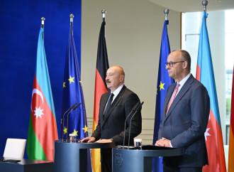 Prezident İlham Əliyev və Federal Kansler Fridrix Merts mətbuata bəyanatlarla çıxış ediblər