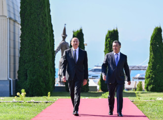 Prezident İlham Əliyevin Çolpon-Ata şəhərində rəsmi qarşılanma mərasimi olub