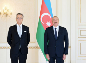 Prezident İlham Əliyev Almaniyanın Azərbaycanda yeni təyin olunmuş səfirinin etimadnaməsini qəbul edib