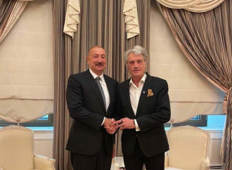 Viktor Yuşşenko Ukraynaya dəstəyə görə Prezident İlham Əliyevə təşəkkür edib