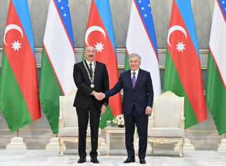 Daşkənddə Azərbaycan və Özbəkistan prezidentlərinin təltifolunma mərasimi keçirilib