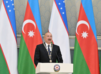 Daşkənddə Azərbaycan və Özbəkistan prezidentlərinin təltifolunma mərasimi keçirilib