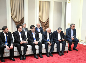 Bişkekdə Prezident İlham Əliyevin Məsud Pezeşkianla görüşü olub