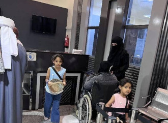 Yəmən hökuməti nəzarətindəki hava limanlarının fəaliyyətini qiymətləndirir